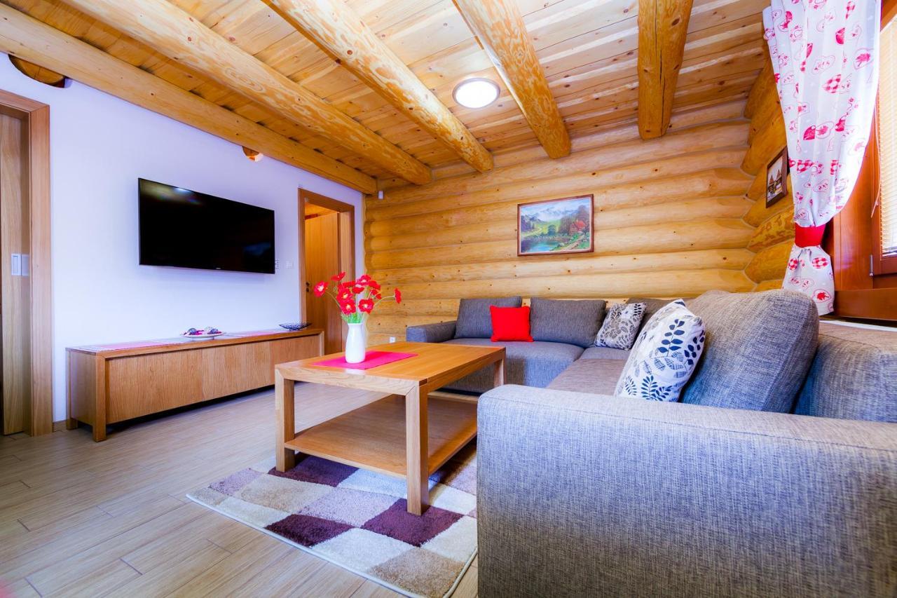 Relax Apartmany Oscadnica Exterior photo