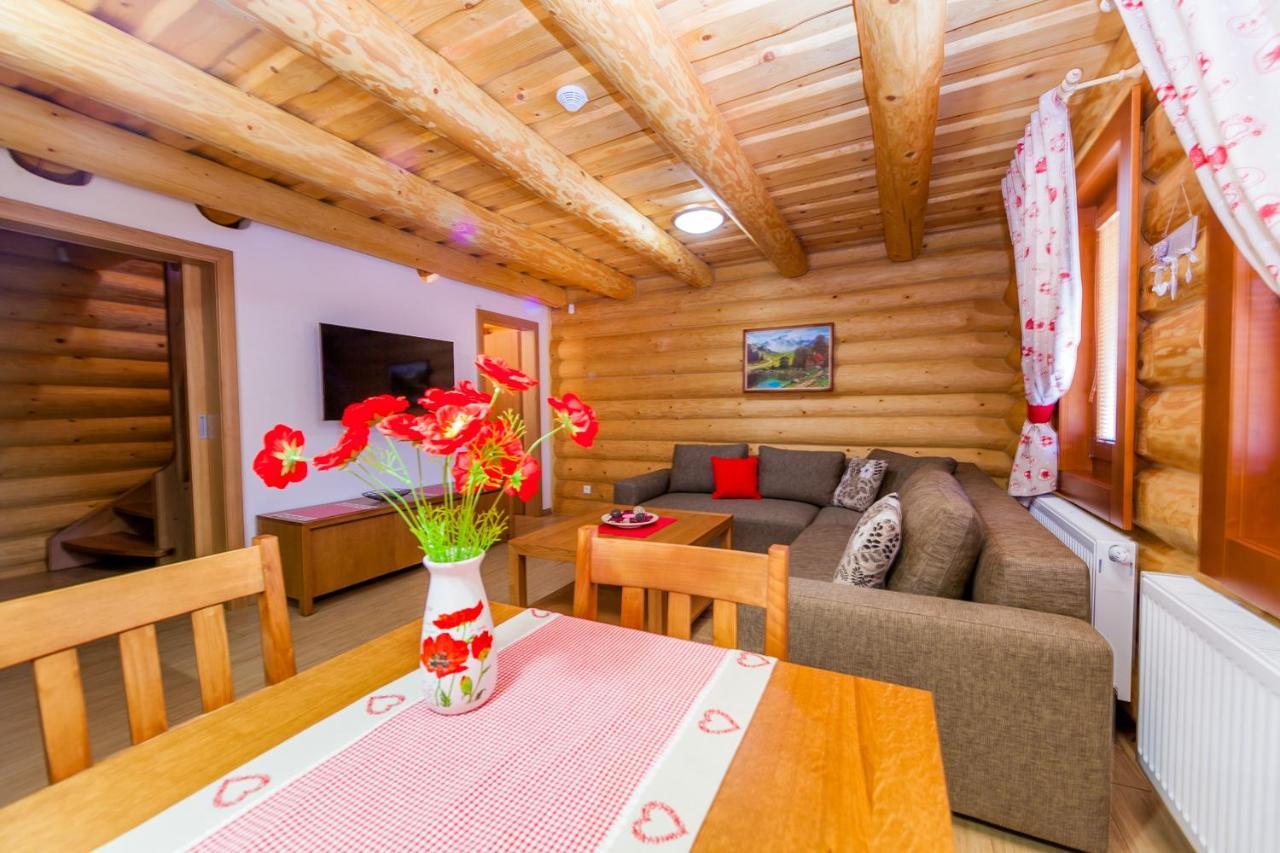 Relax Apartmany Oscadnica Exterior photo